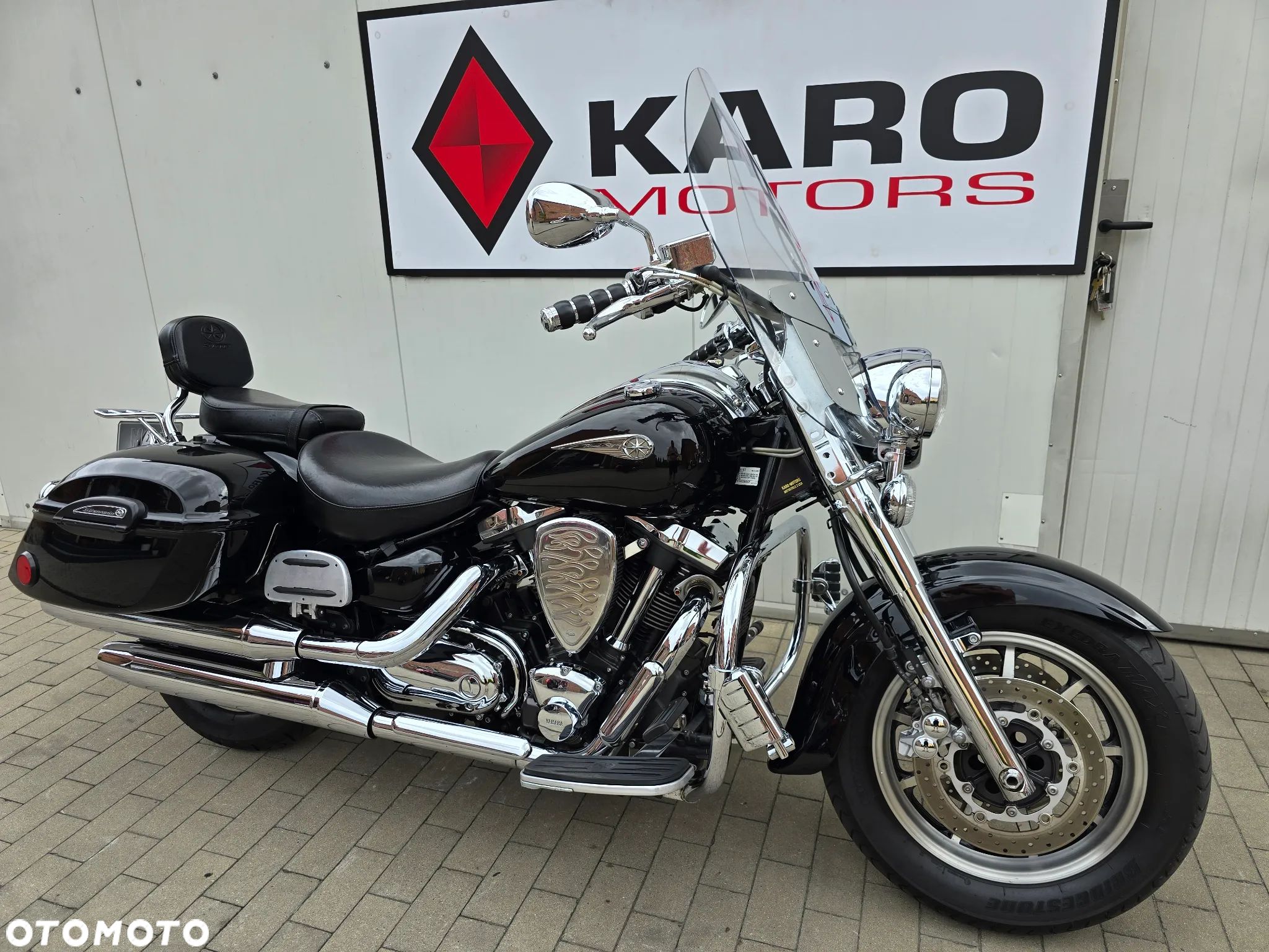 Yamaha Road Star - 1