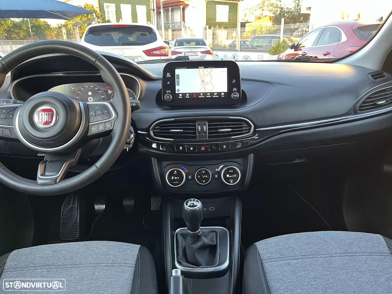 Fiat Tipo Cross 1.0 GSE T3 City - 12