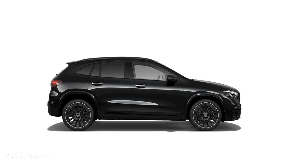 Mercedes-Benz GLA - 5