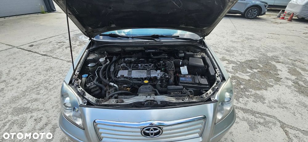 Toyota Avensis 2.0 D-4D Sol - 13