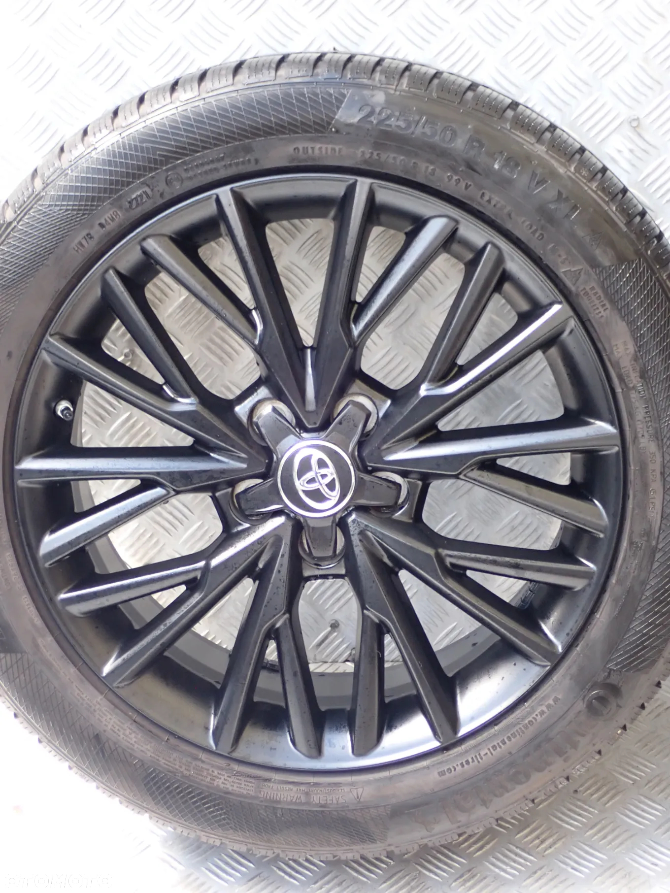 KOŁA FELGI ALUMINIOWE TOYOTA CHR  7JX18  ET 50  5X114,3  PW457-10004 Z OPONAMI ZIMA 225/50/18 XL  3700 ZŁ - 4