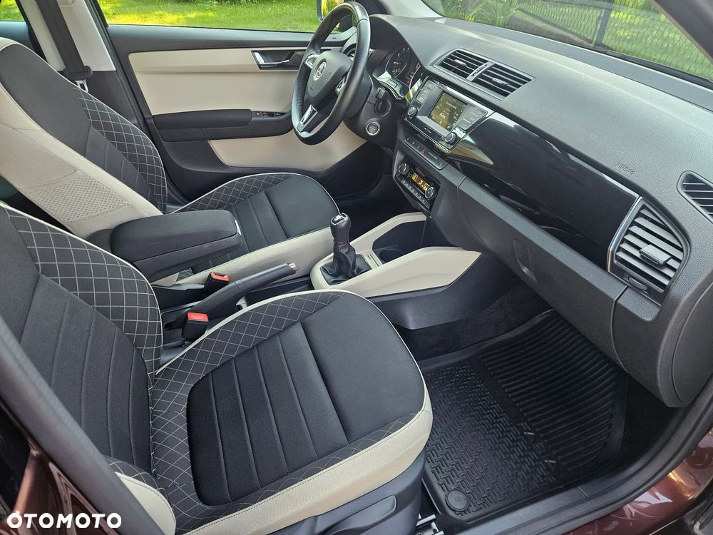 Skoda Fabia 1.2 TSI Edition - 23