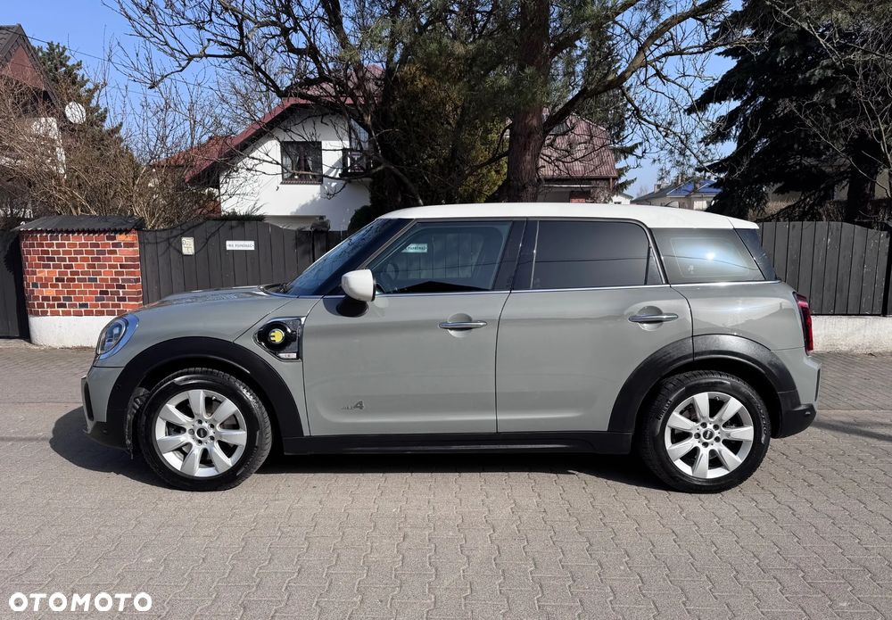 MINI Countryman Cooper SE ALL4 - 6