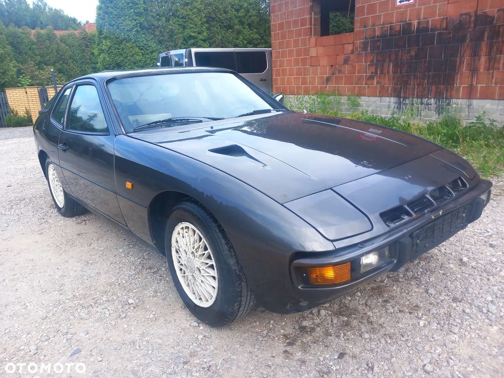 Porsche 924 - 2