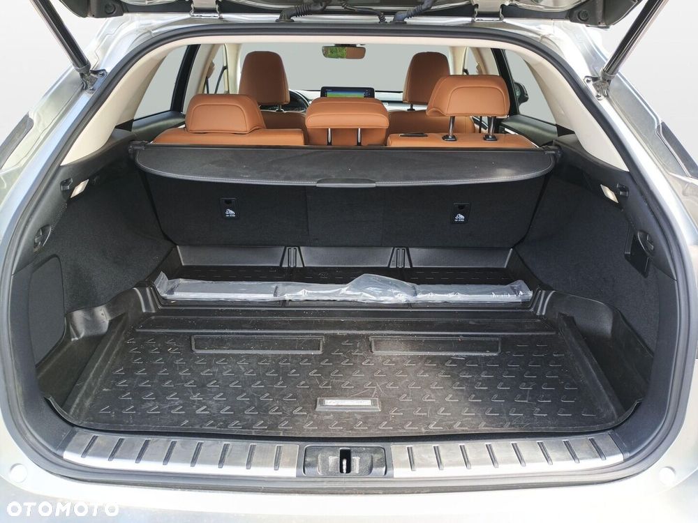 Lexus RX - 14