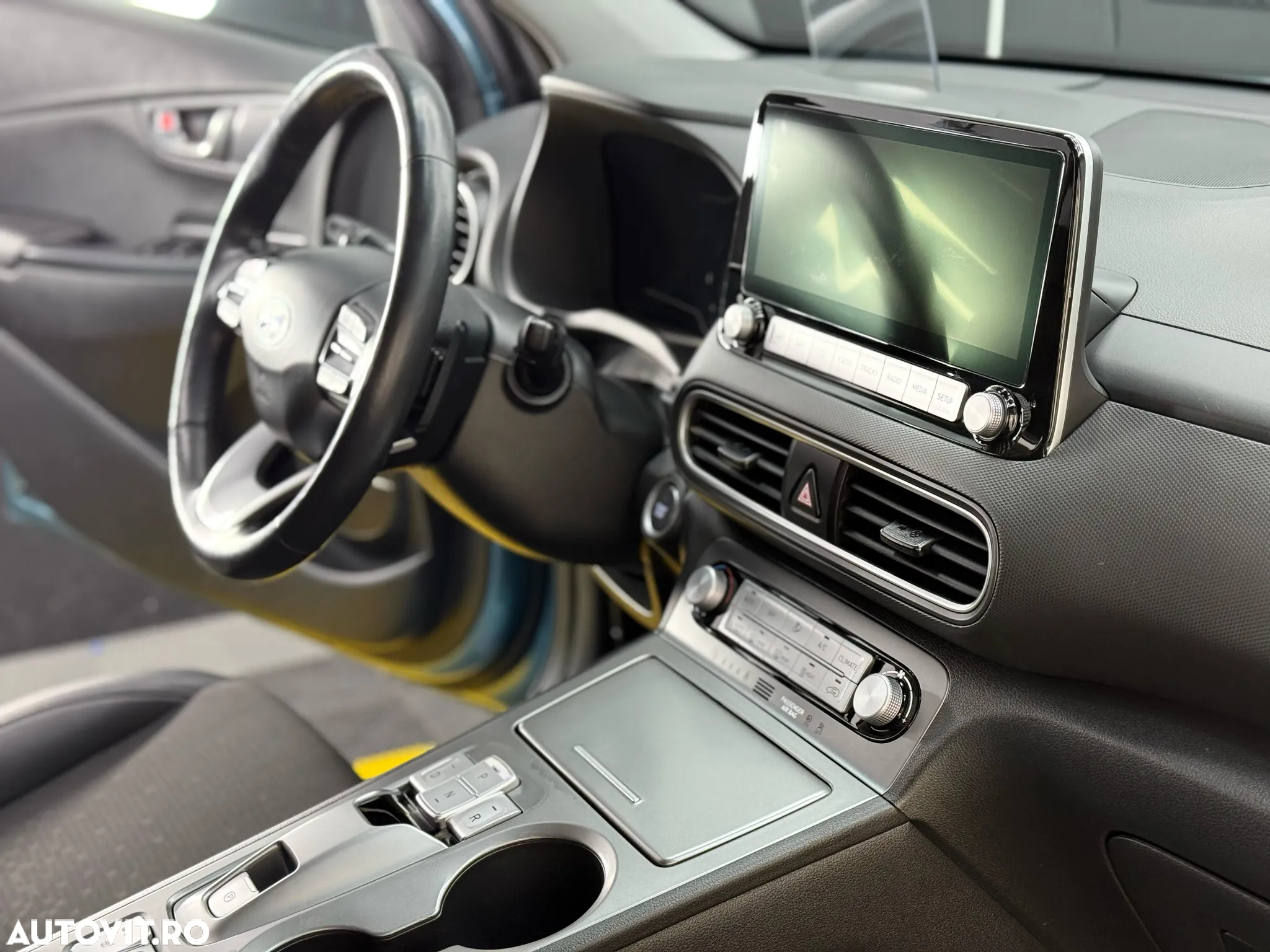 Hyundai KONA Electric 204CP Luxury+ - 22