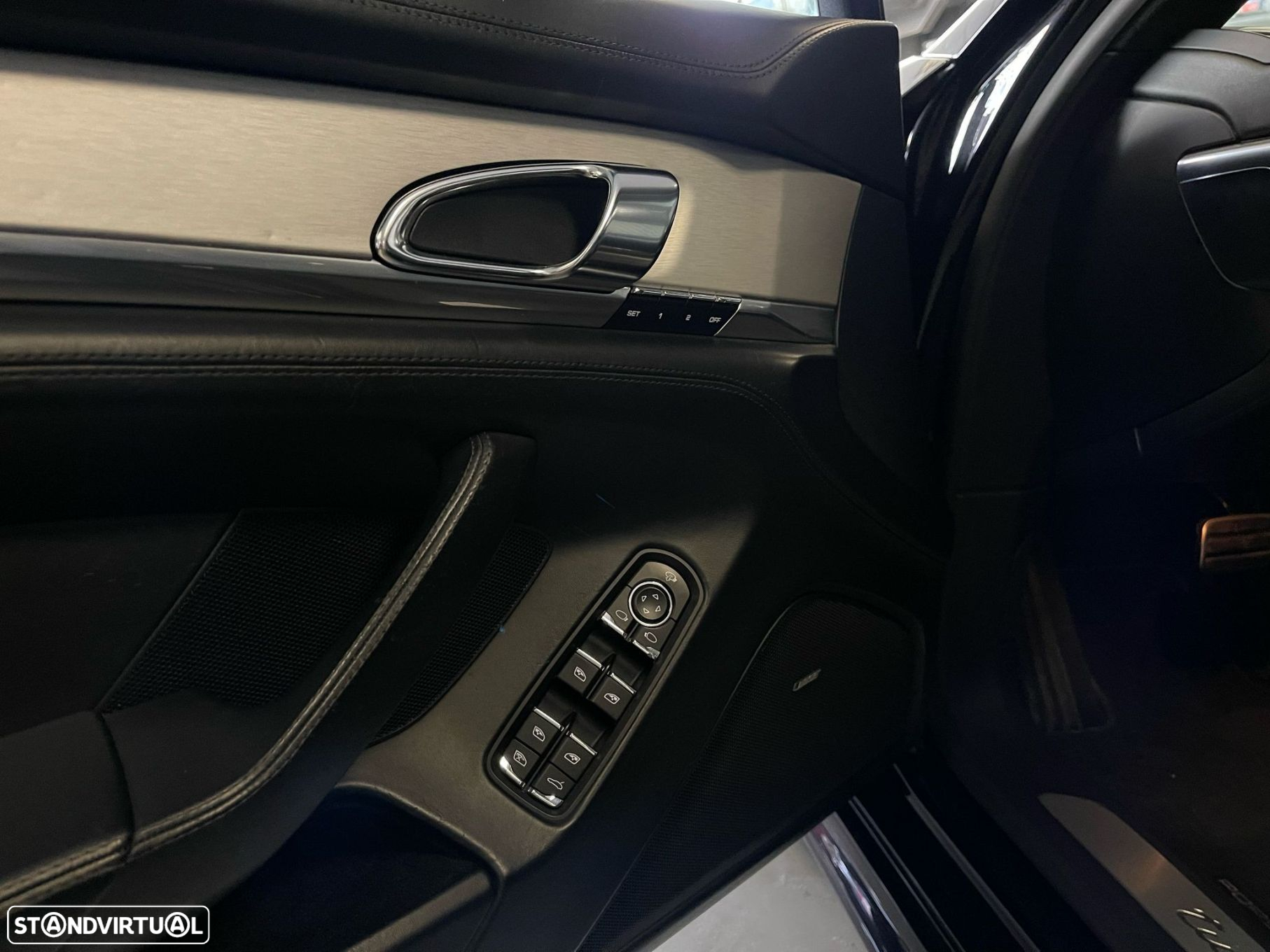 Porsche Panamera Turbo PDK - 5
