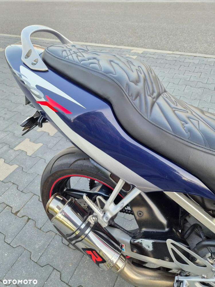 Honda CBR - 13