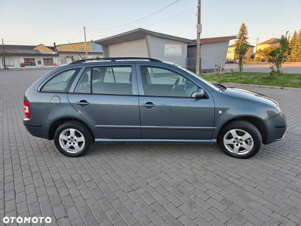 Skoda Fabia 1.4 16V Combi Comfort - 9