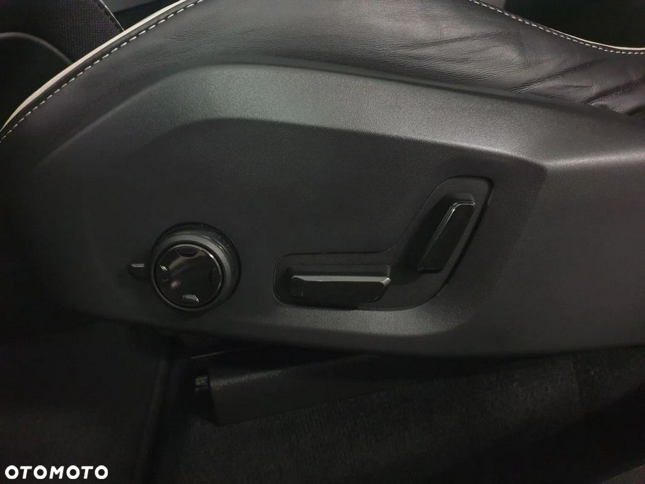 Volvo XC 60 B5 D AWD Geartronic RDesign - 31
