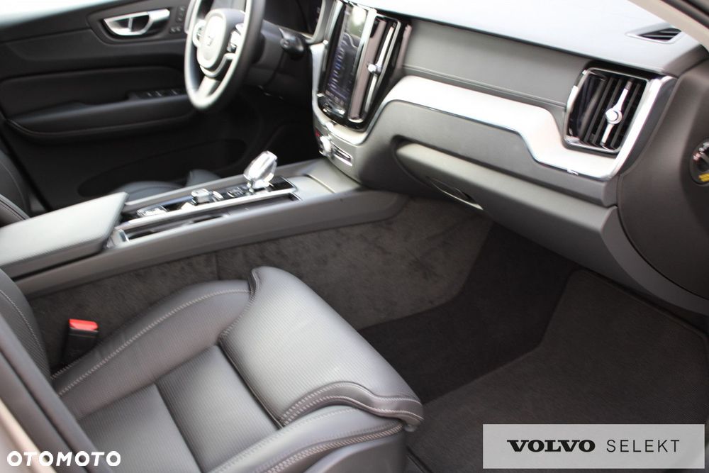 Volvo XC 60 - 13