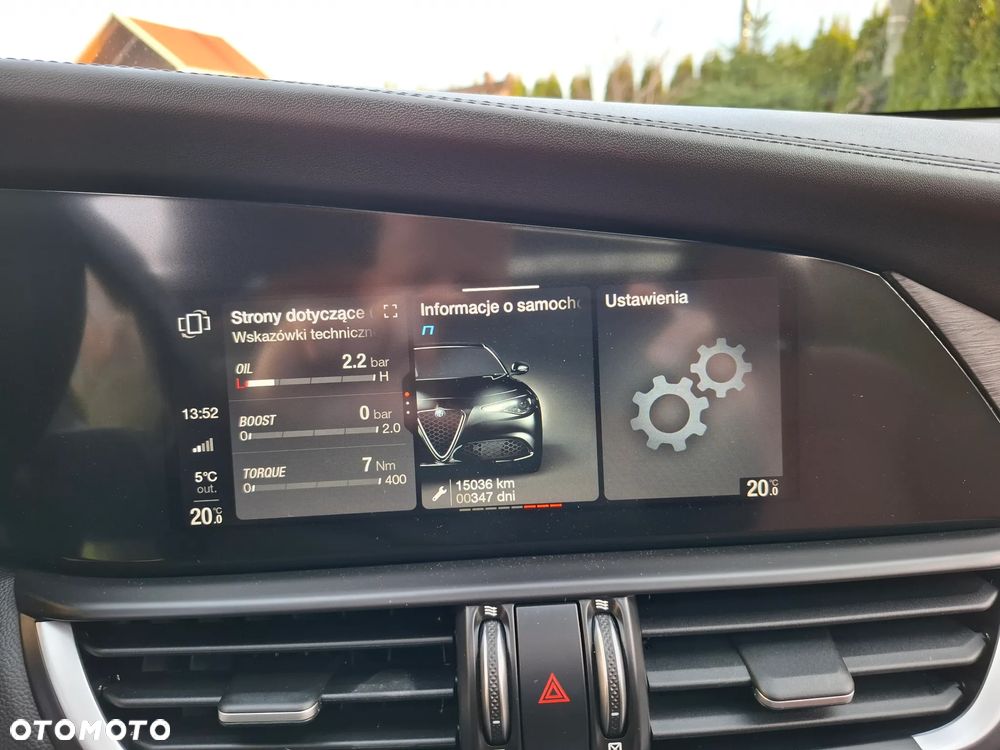 Alfa Romeo Giulia 2.0 Turbo 16V AT8 Veloce - 31