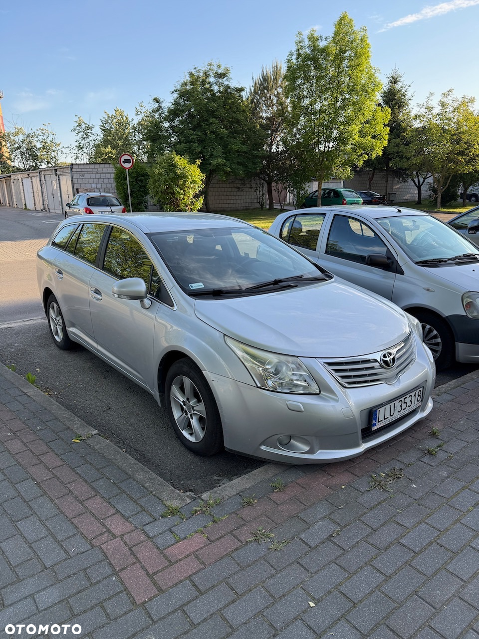 Toyota Avensis 1.8 Luna - 2