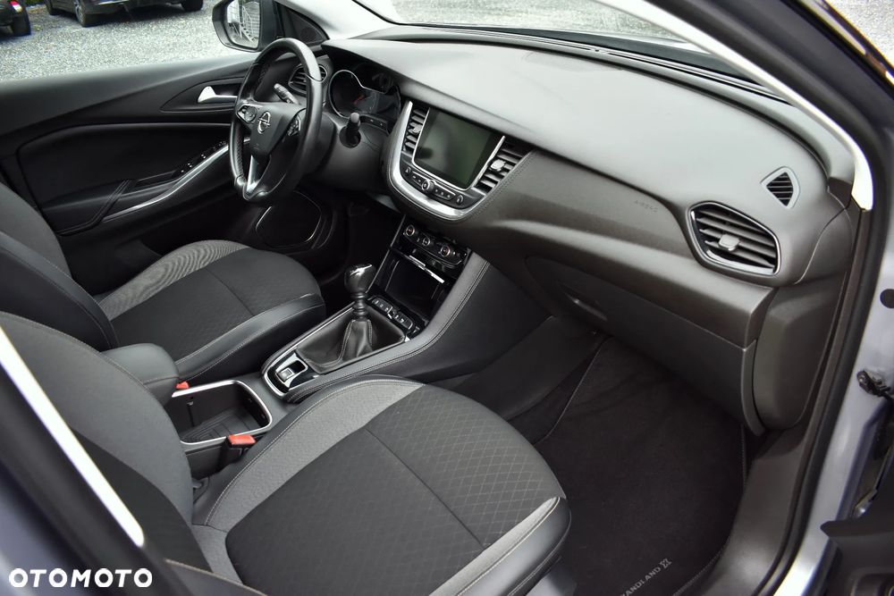 Opel Grandland X 1.2 Start/Stop Edition - 35