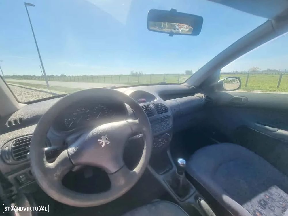 Peugeot 206 1.1 XR - 18