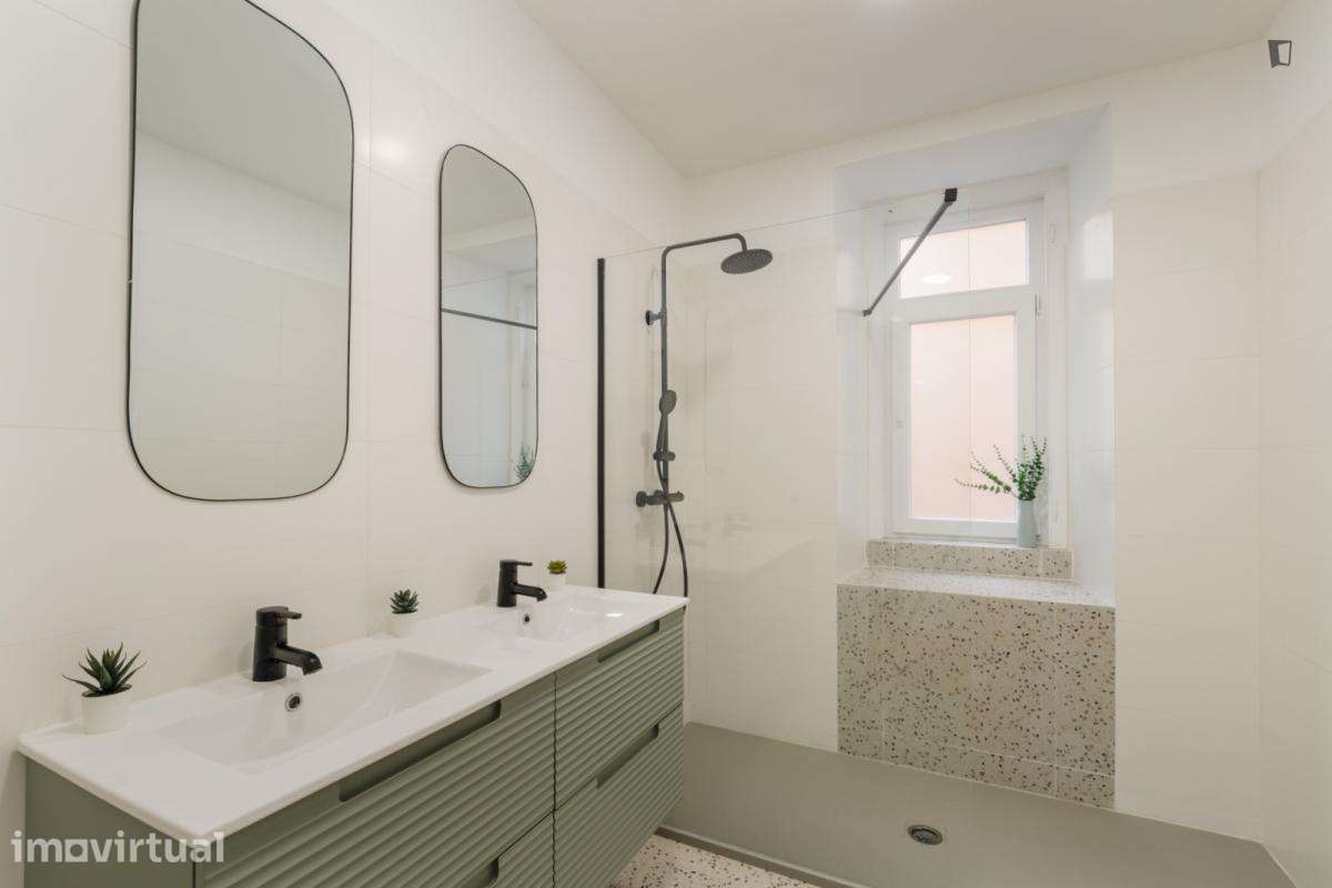 Quarto - localizado em Arroios Lisbon - Grande imagem: 2/32