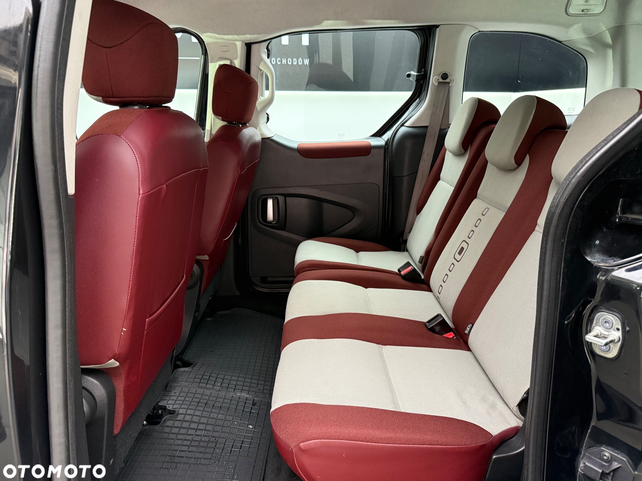 Citroën Berlingo II 1.6 HDi Multispace - 26
