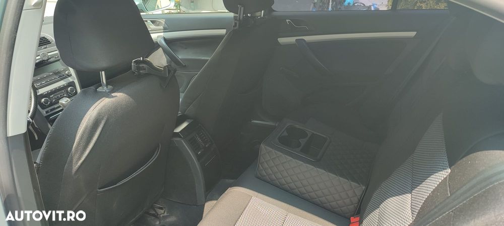 Skoda Octavia 1.6 TDI Drive - 9