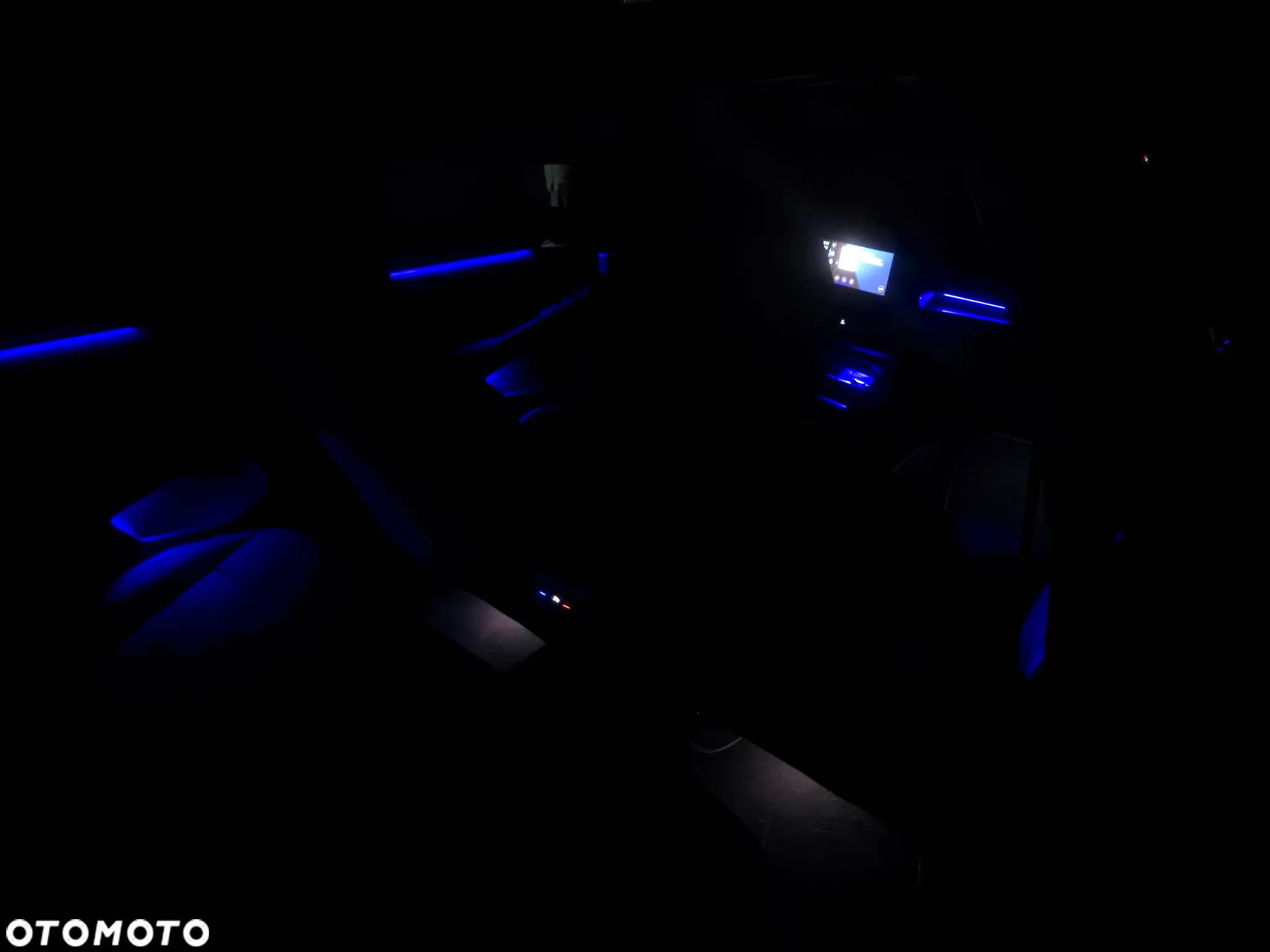 Volkswagen Golf - 18