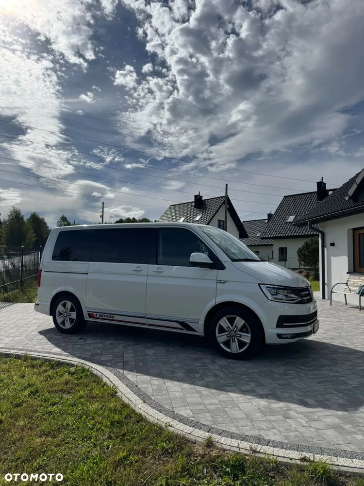 Volkswagen Multivan - 2