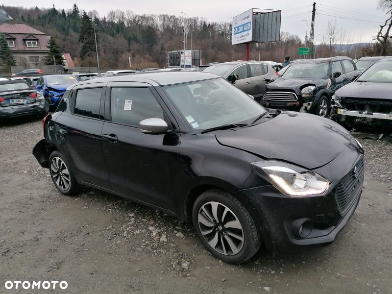 Suzuki Swift 1.0 Boosterjet (SHVS) Hybrid Comfort+ - 1
