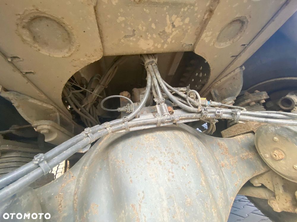 KOMPLETNY WÓZEK TYLNY 8x4 8X6 6x4 MERCEDES A6813502114 43-13 3.31 - 6