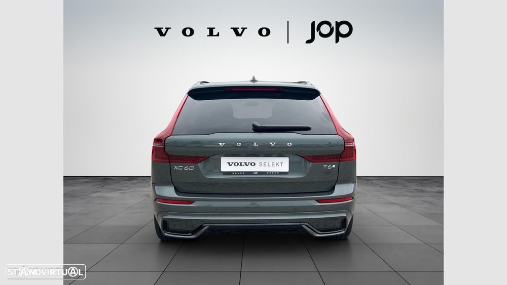Volvo XC 60 2.0 T6 PHEV Plus Dark AWD - 4