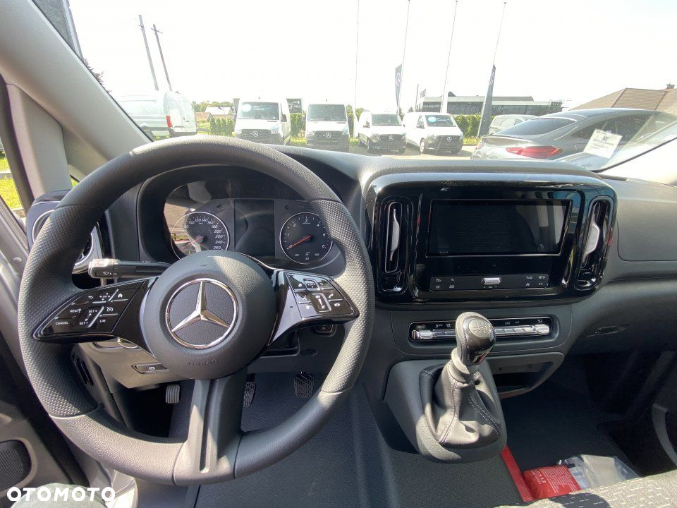 Mercedes-Benz Vito - 13