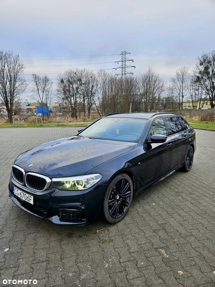 BMW Seria 5 520d M Sport - 1