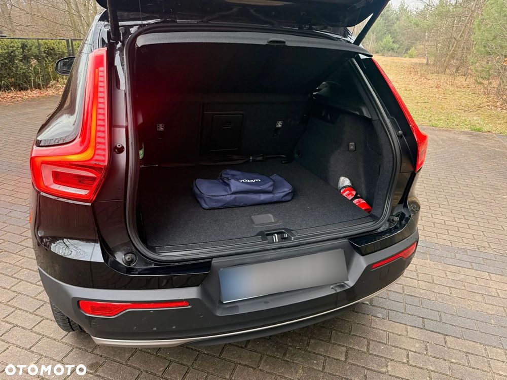 Volvo XC 40 T3 R-Design - 19