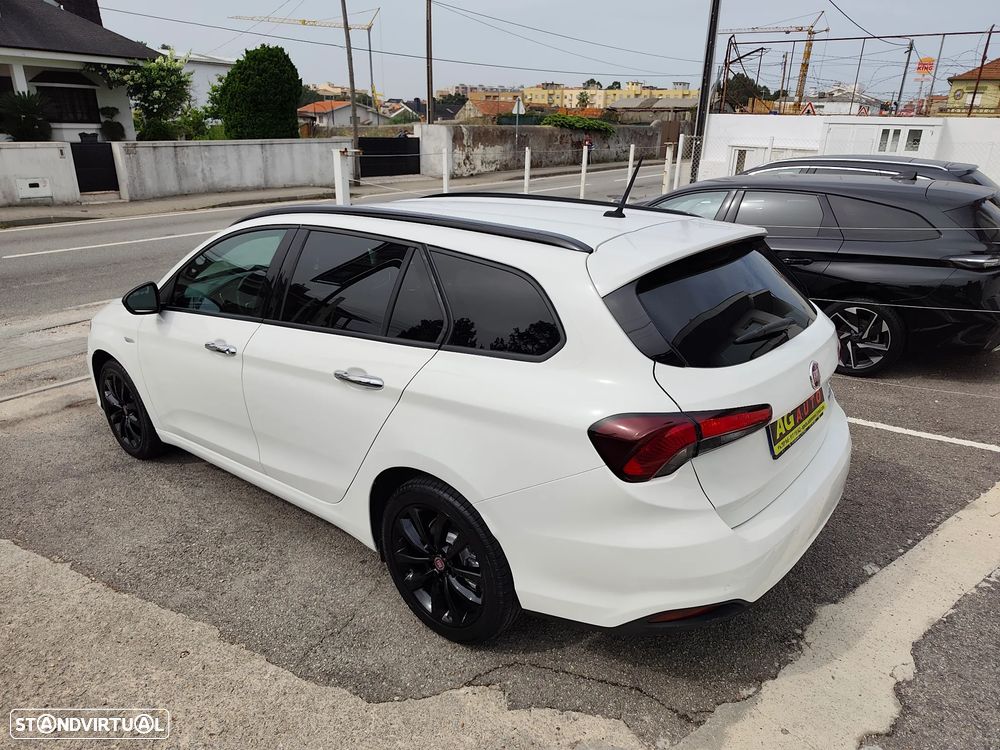 Fiat Tipo Station Wagon 1.3 M-Jet Lounge Tech - 2