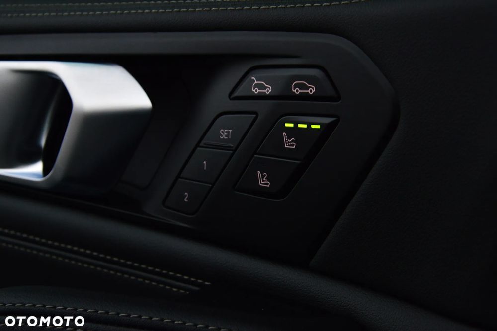 BMW X6 xDrive40d - 20