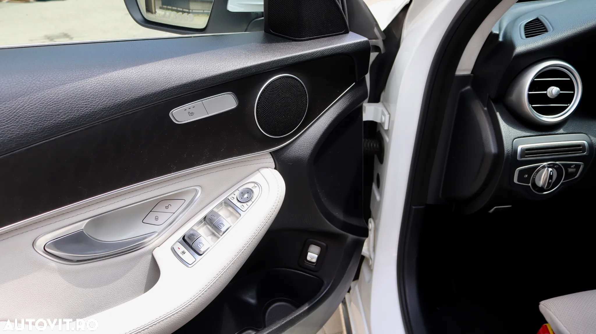 Mercedes-Benz C 220 d 4MATIC Aut. - 12