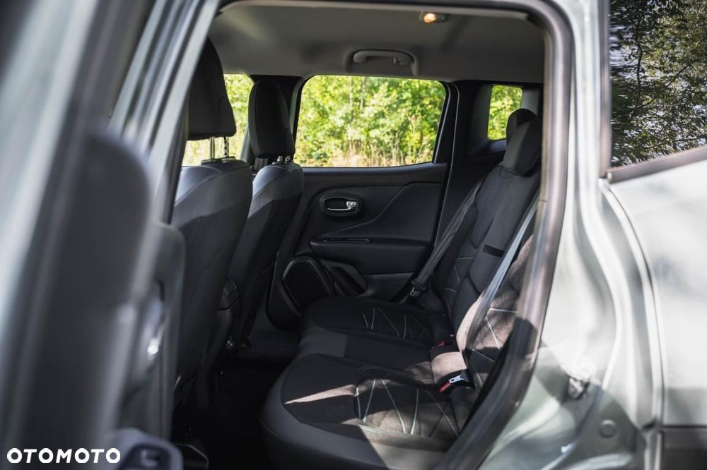 Jeep Renegade - 27