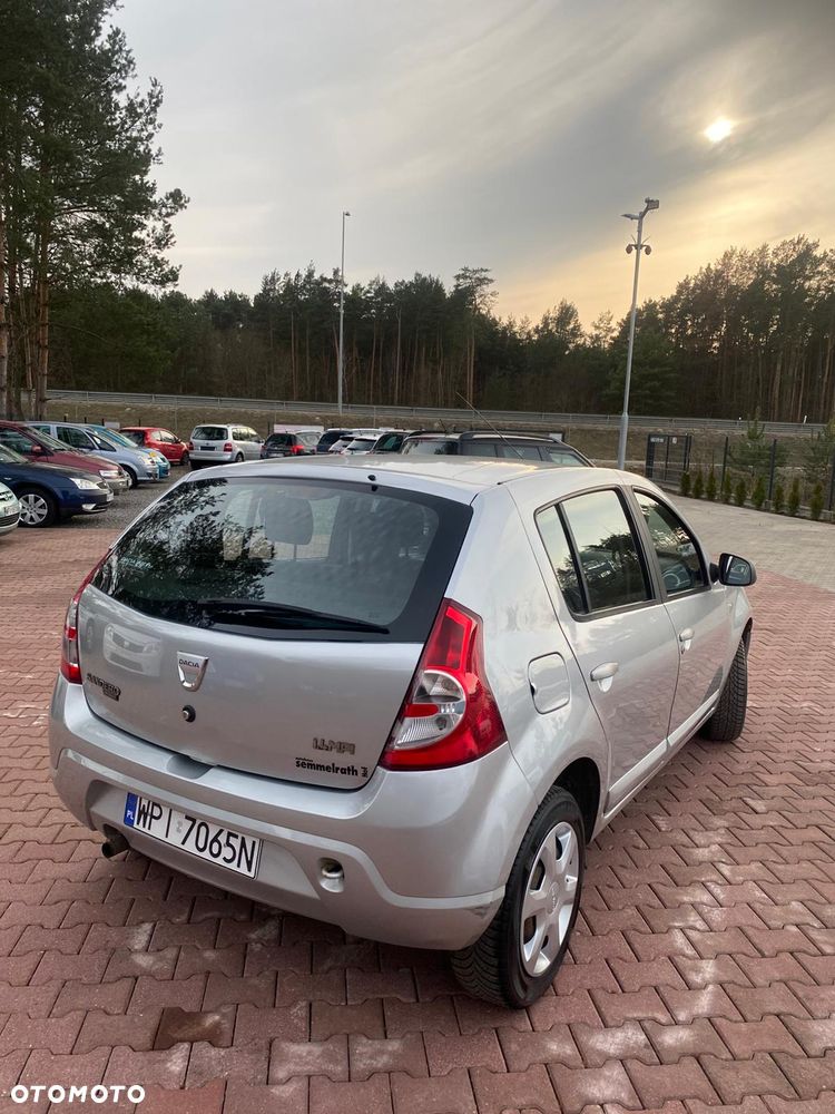 Dacia Sandero 1.4 Laureate - 9