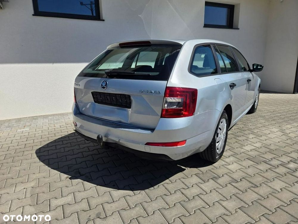 Skoda Octavia - 3