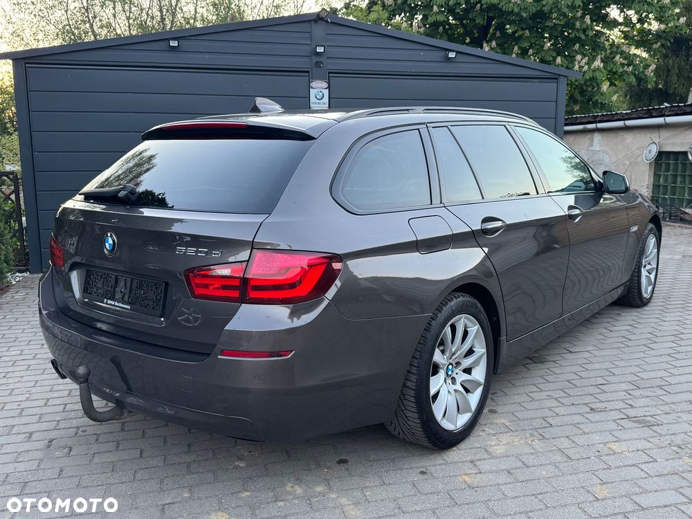 BMW Seria 5 520d - 7