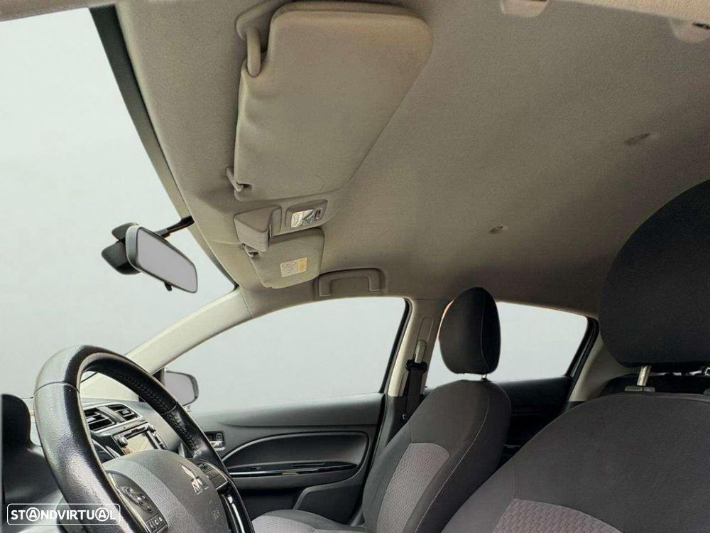 Mitsubishi Space Star 1.2 Intense Connect Edition - 14