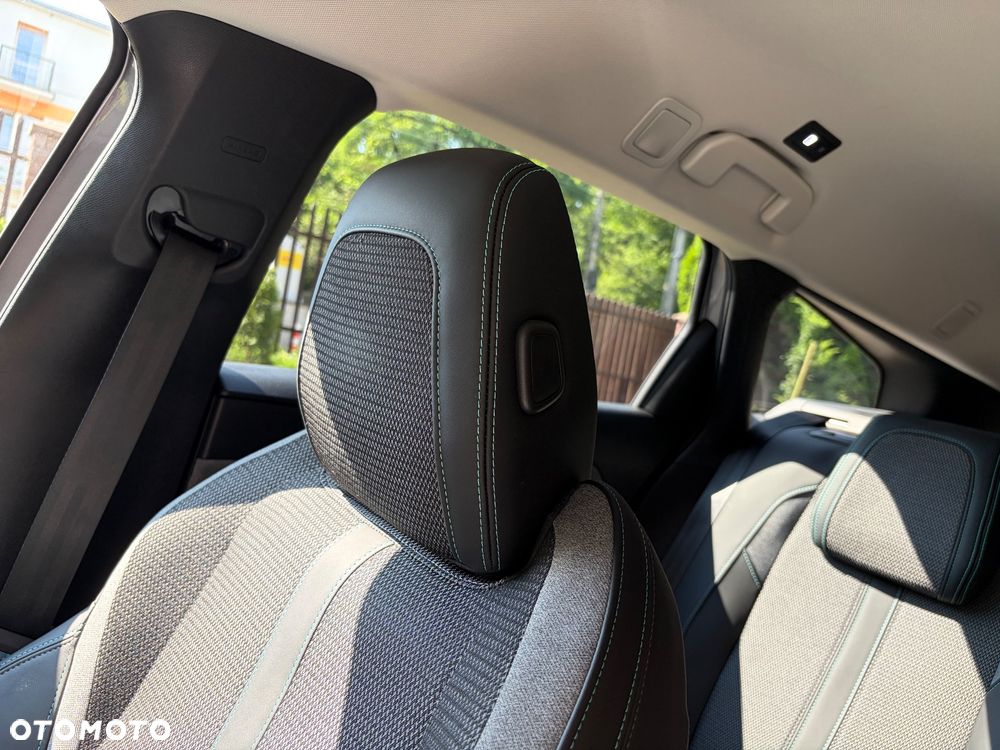 Peugeot 308 1.5 BlueHDi Allure S&S EAT8 - 38
