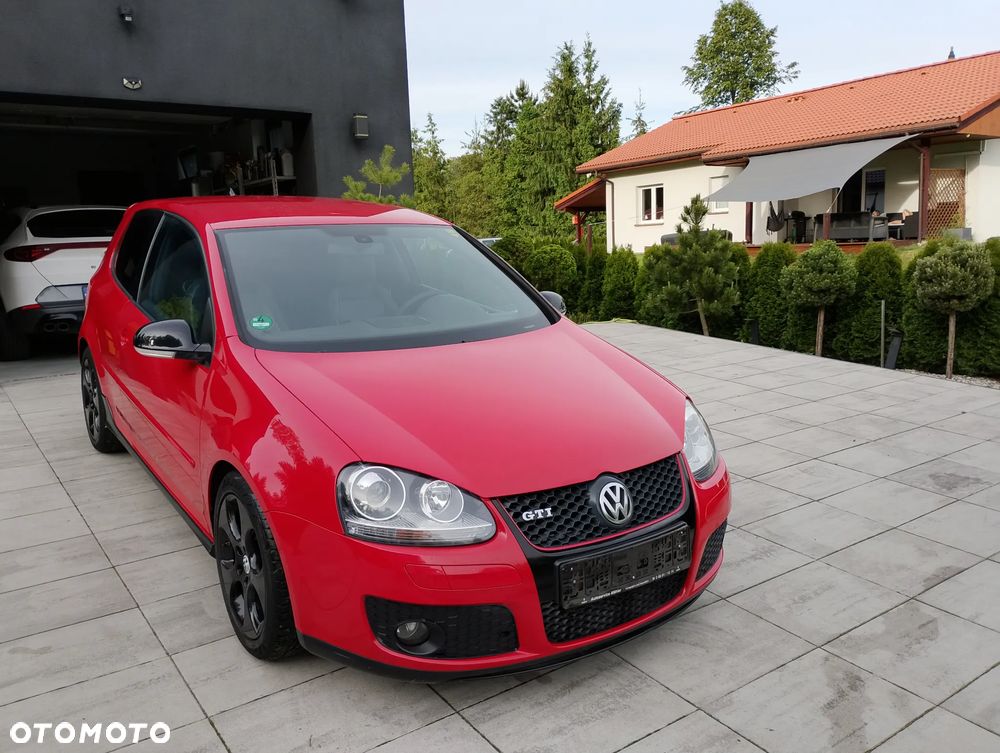 Volkswagen Golf 2.0 GTI - 2