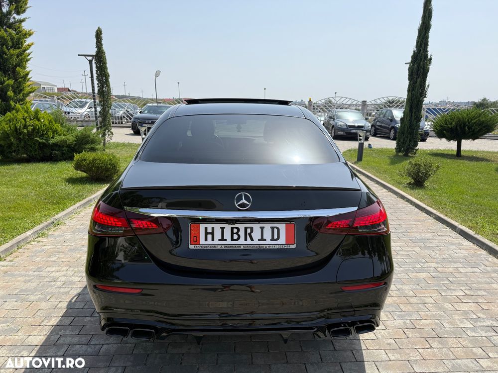 Mercedes-Benz E 300 9G-TRONIC AMG Line - 9