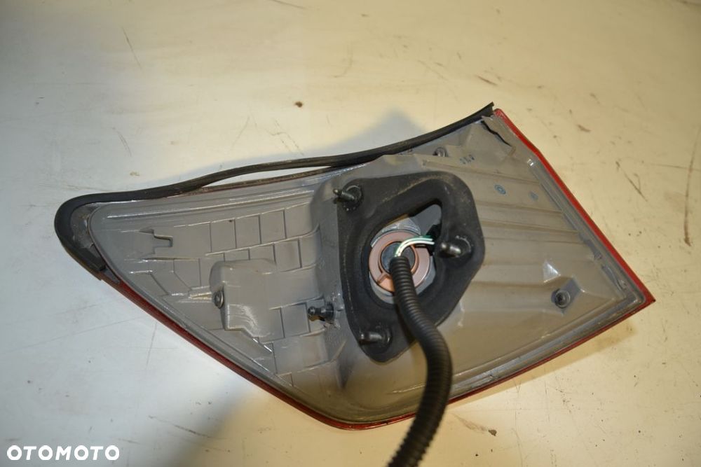 Lampa tył prawa lewa polift  lexus is 220d is250 is350 - 4