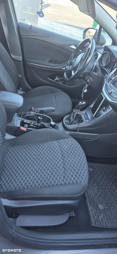 Opel Astra 1.4 Enjoy - 9