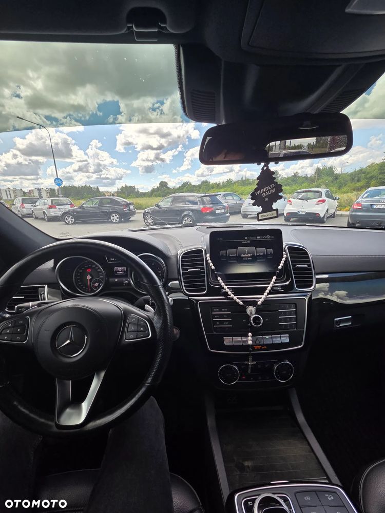 Mercedes-Benz GLS 400 4Matic 9G-TRONIC AMG Line - 9