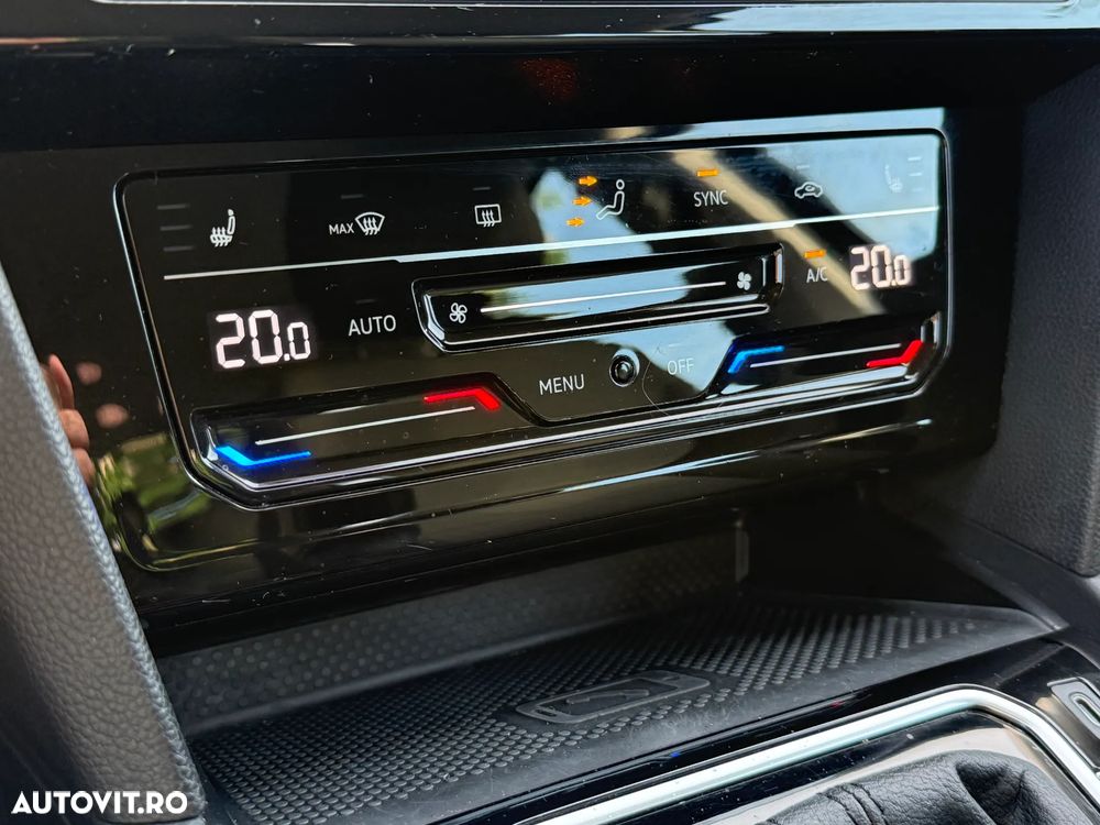 Volkswagen Passat 2.0 TDI DSG Comfortline - 21