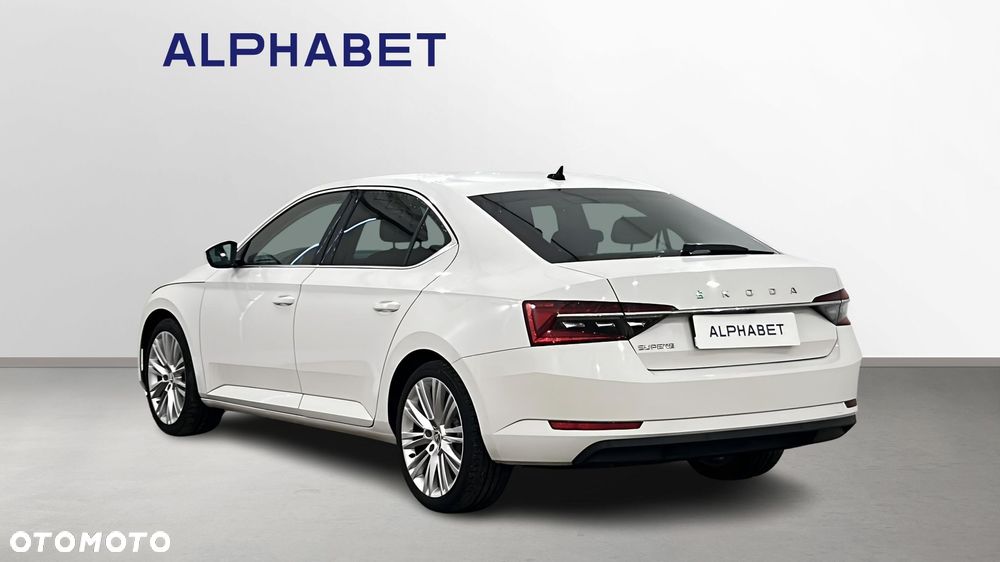 Skoda Superb 2.0 TDI SCR Style DSG - 3