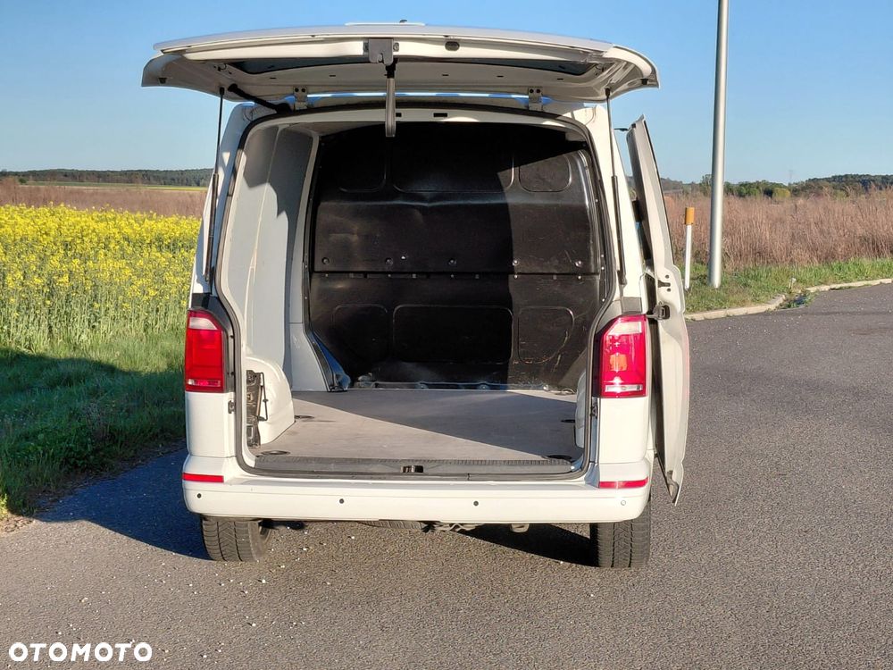 Volkswagen TRANSPORTER T6 - 38