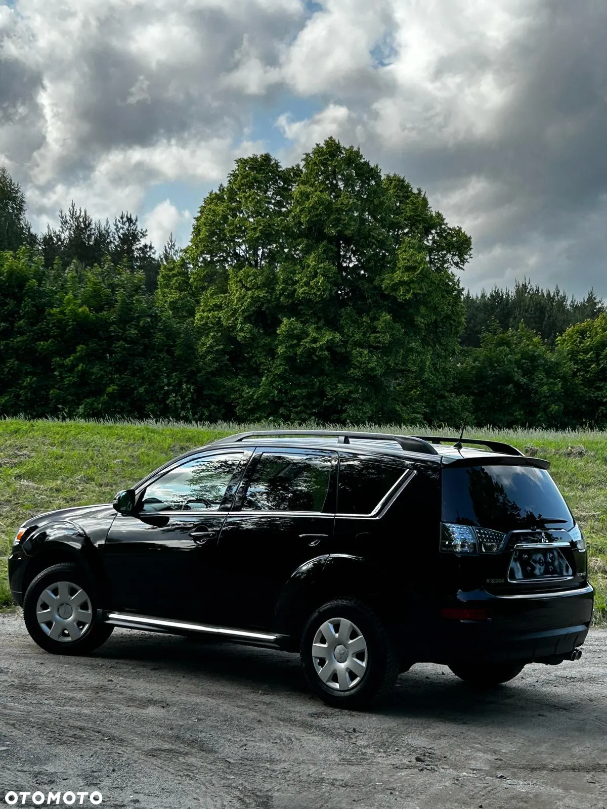 Mitsubishi Outlander - 7