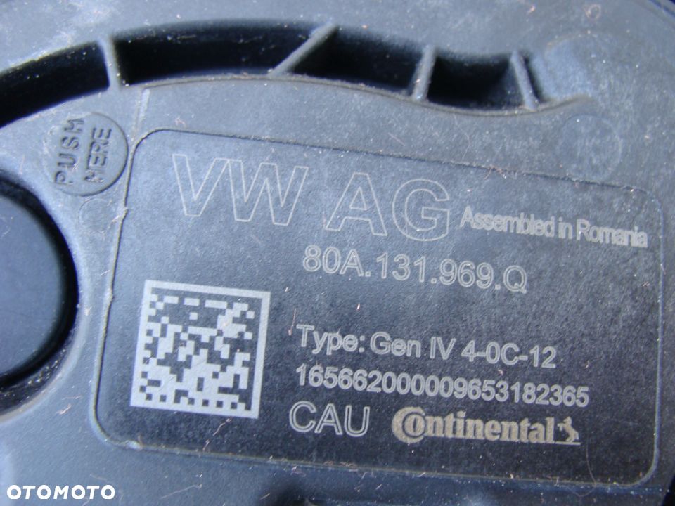 AUDI A6 C8 ZBIORNIK POMPA ADBLUE 4K0131878J - 4