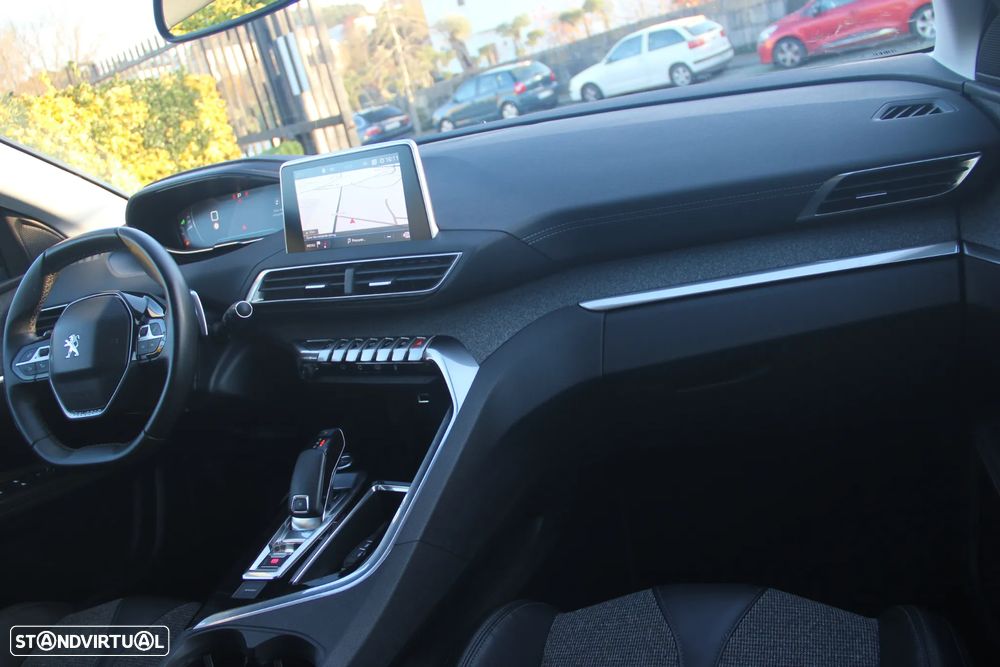 Peugeot 3008 PureTech 130 Stop & Start EAT6 Allure - 9